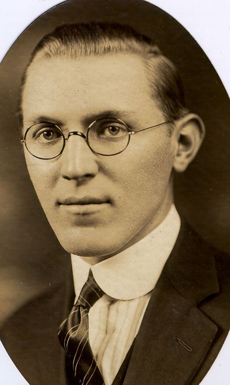 Pastor Elmer Zanow